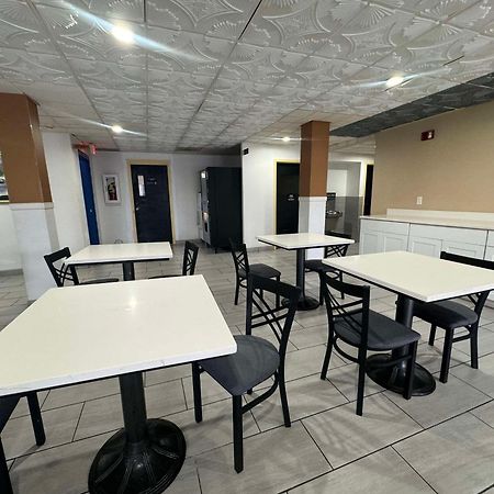 Rodeway Inn Чатануга Екстериор снимка
