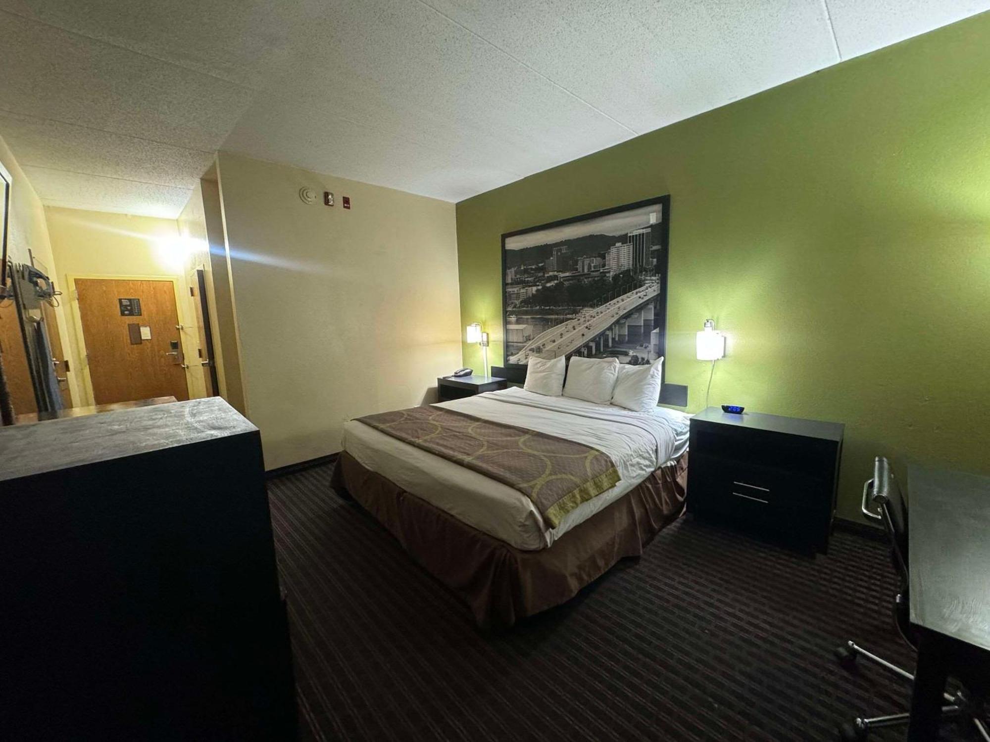 Rodeway Inn Чатануга Екстериор снимка