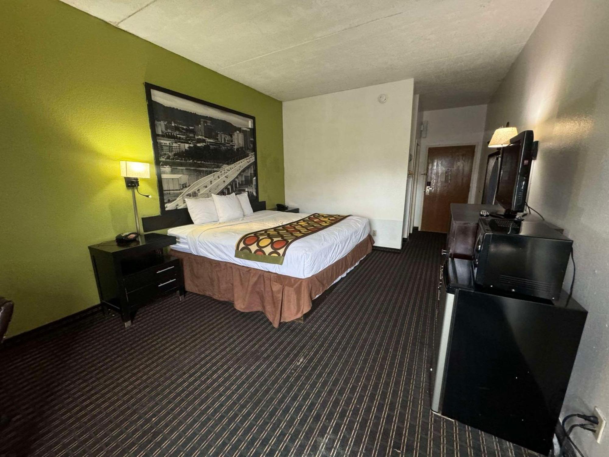 Rodeway Inn Чатануга Екстериор снимка